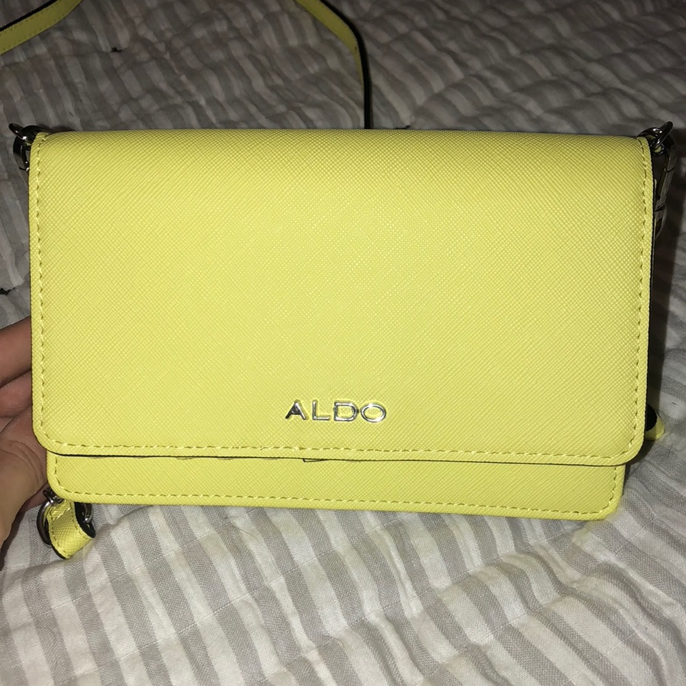 Aldo crossbody clutch